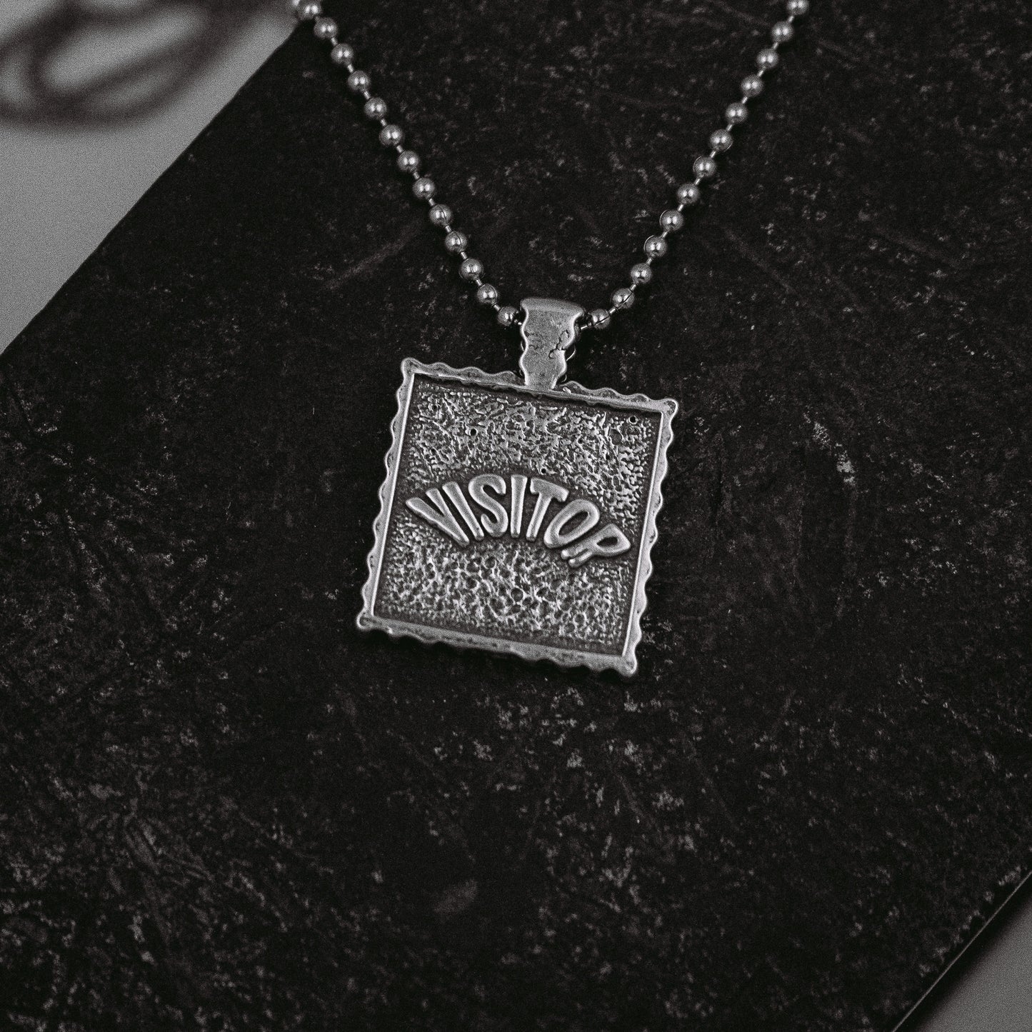 STERLING SILVER 'VISITOR' NECKLACE