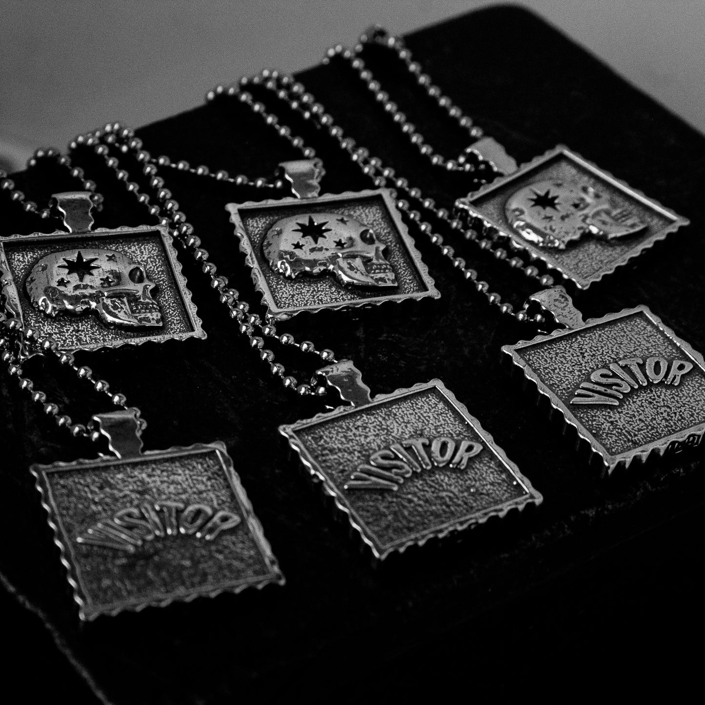 STERLING SILVER 'VISITOR' NECKLACE