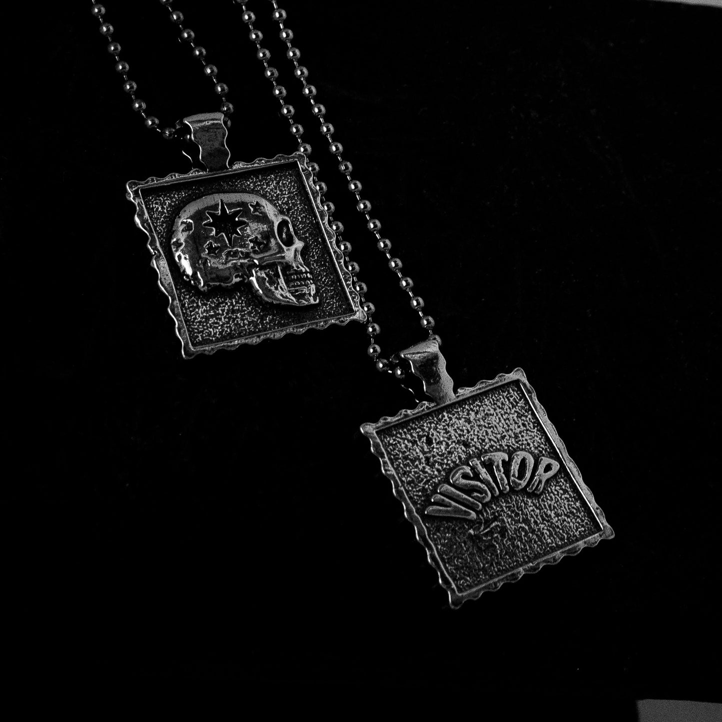 STERLING SILVER 'VISITOR' NECKLACE