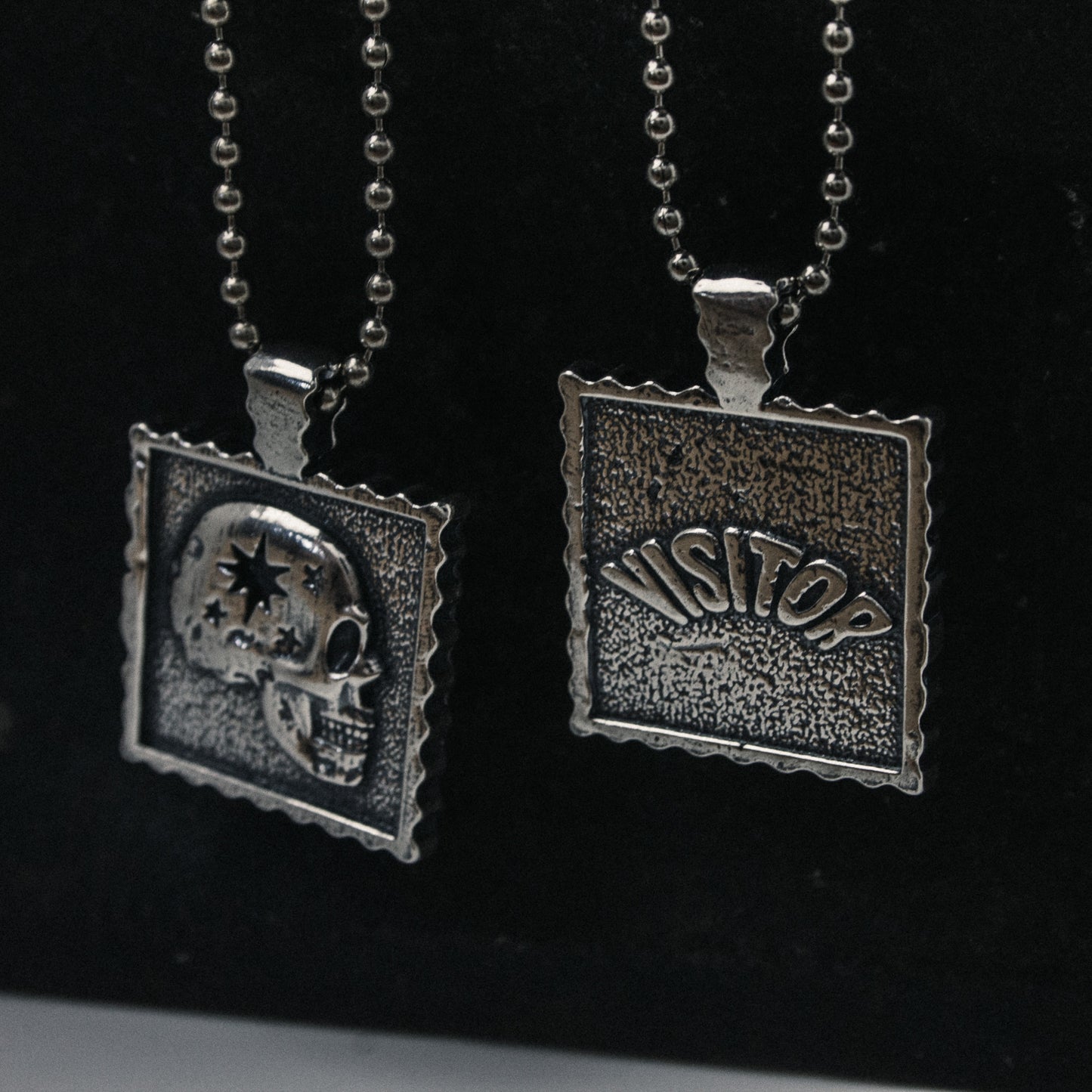 STERLING SILVER 'VISITOR' NECKLACE